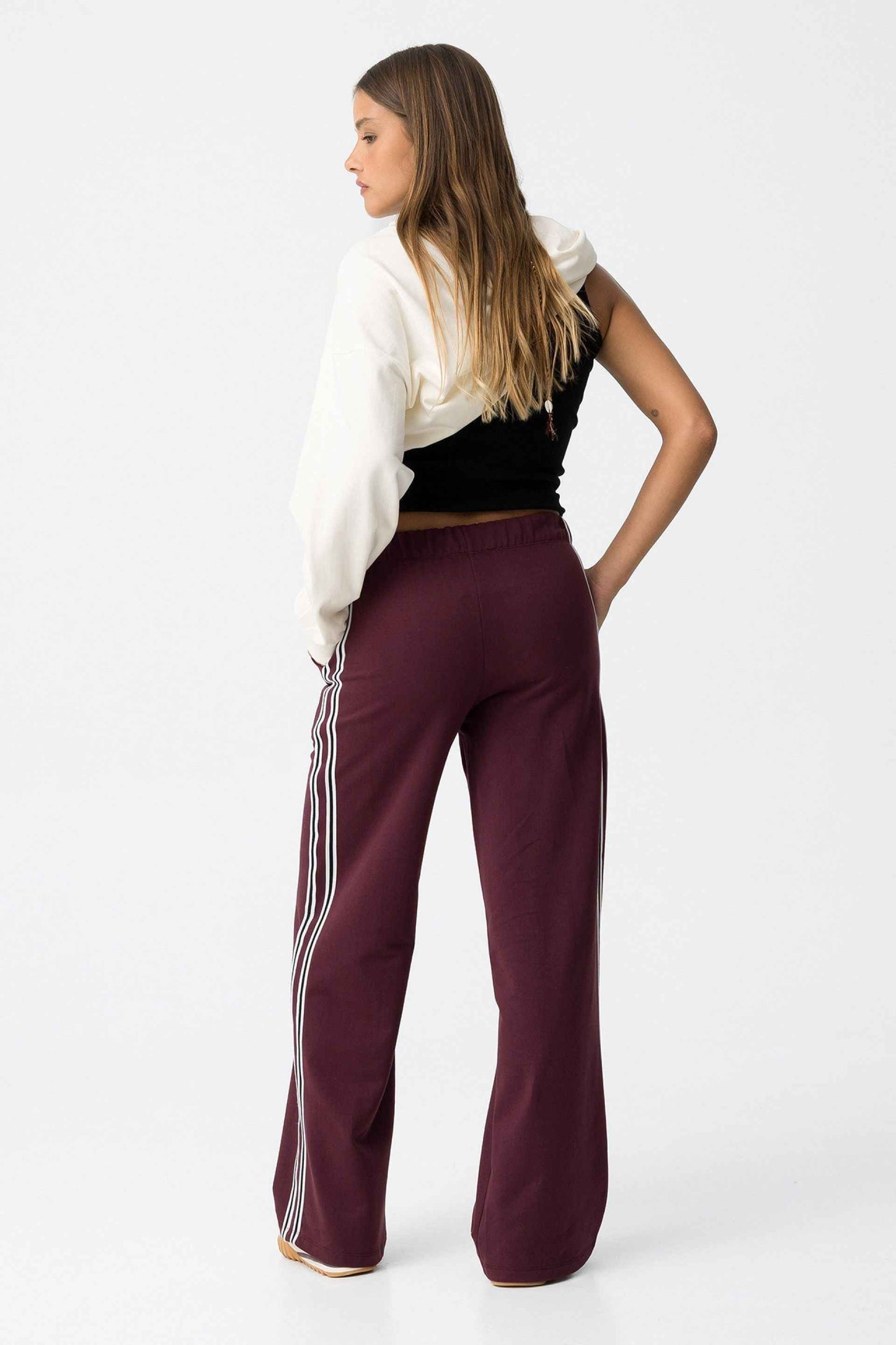 ELSA WIDE JOGGING PANT