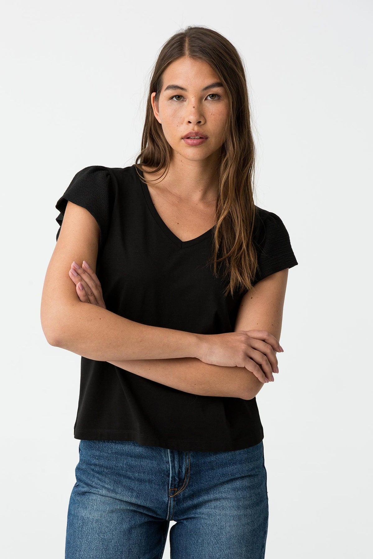 KIRA V 16 TOP