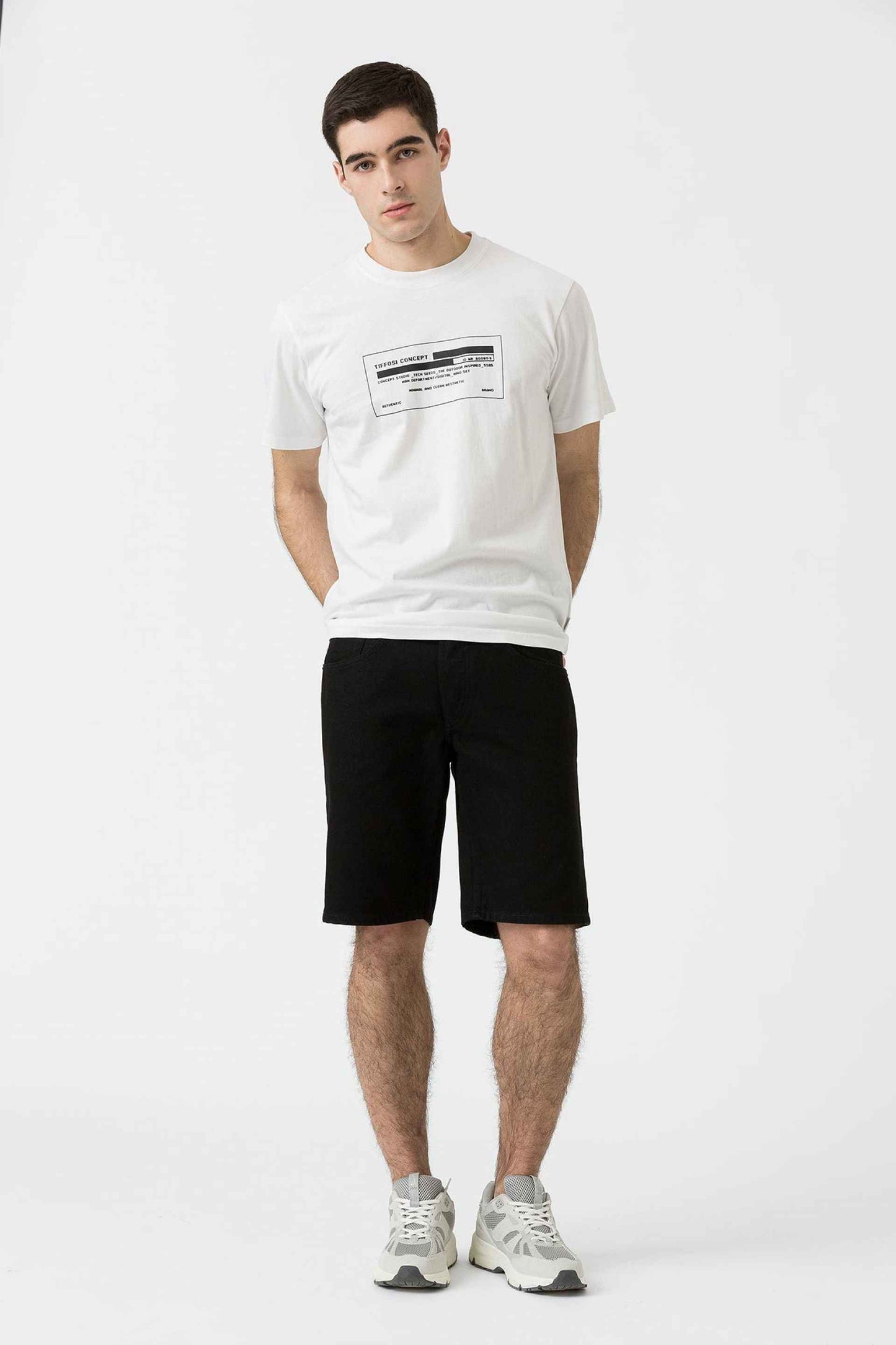 SHORTS REGULAR 32 BL
