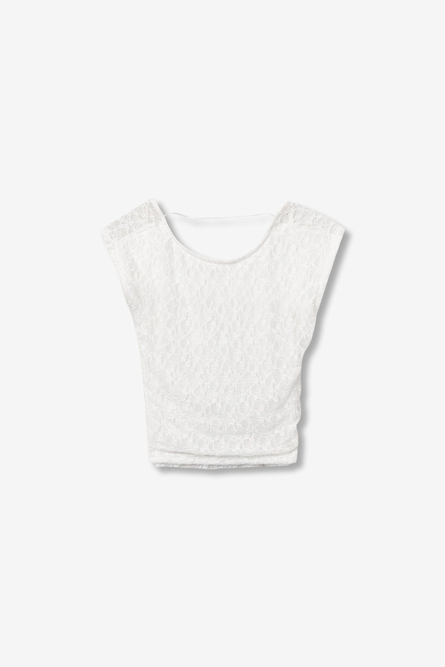 STRAWBERRY CROPPED LACE TOP