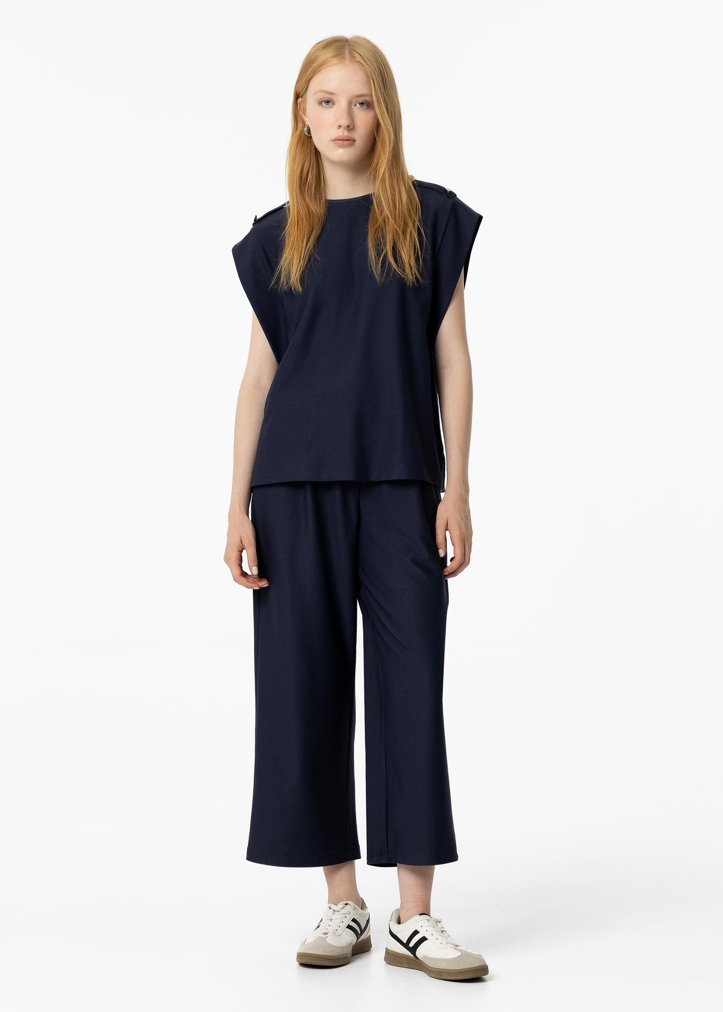 NEUTRALE B-HOSE
