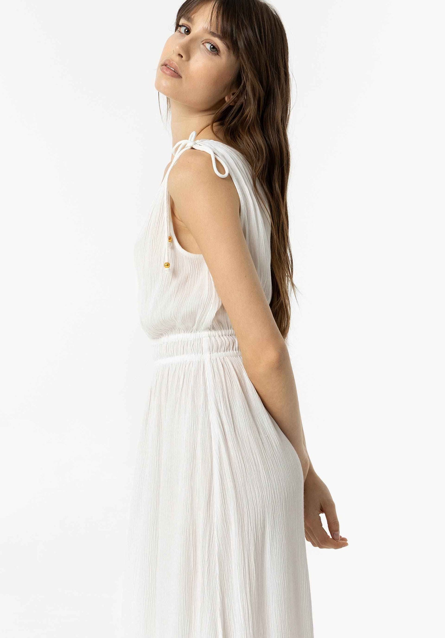 FERTIGES LANGES KLEID