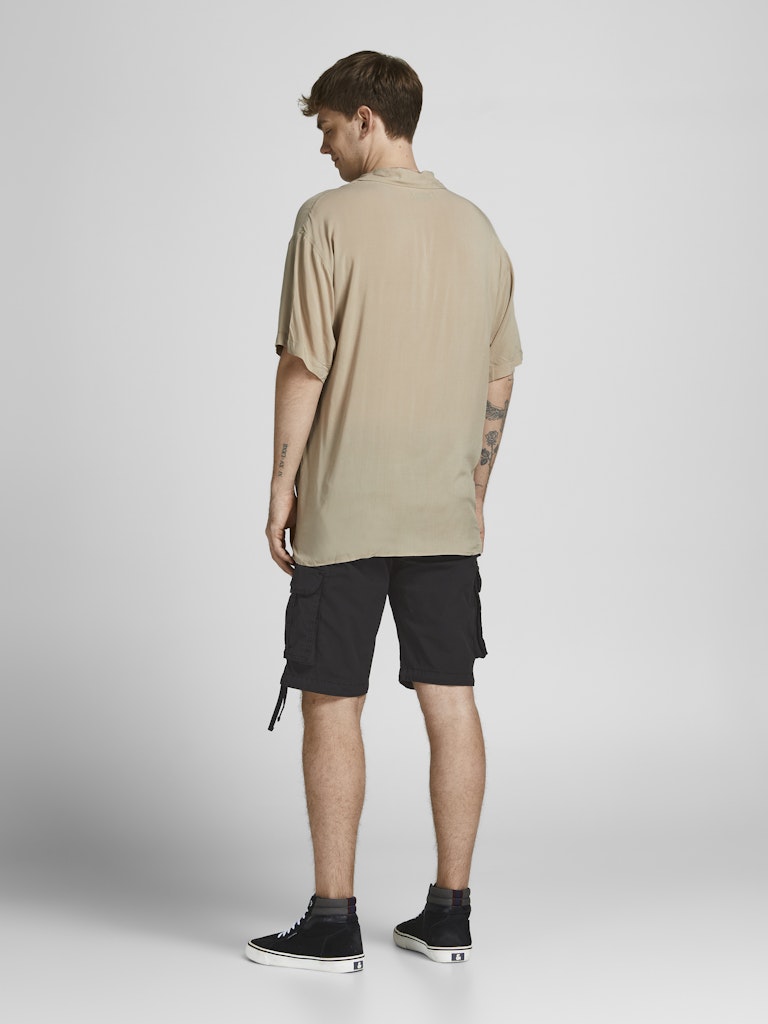 ZEUS CARGO SHORTS