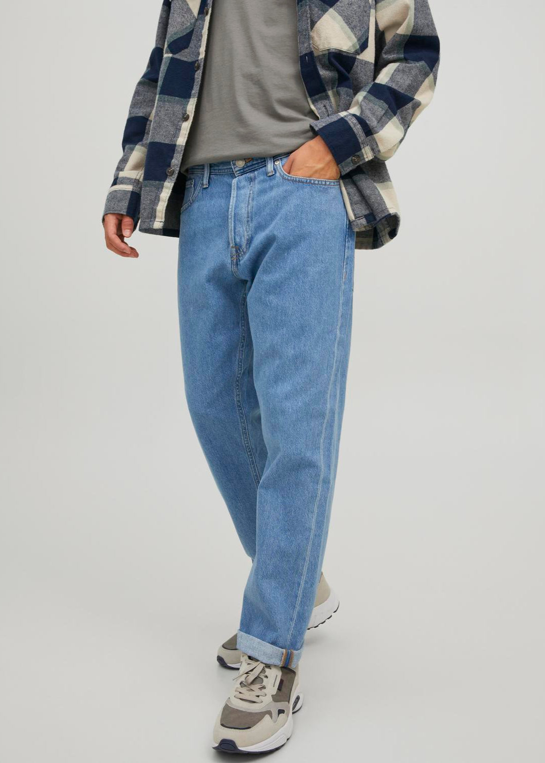 Relaxed Fit Jeans - BEST CLOTHES