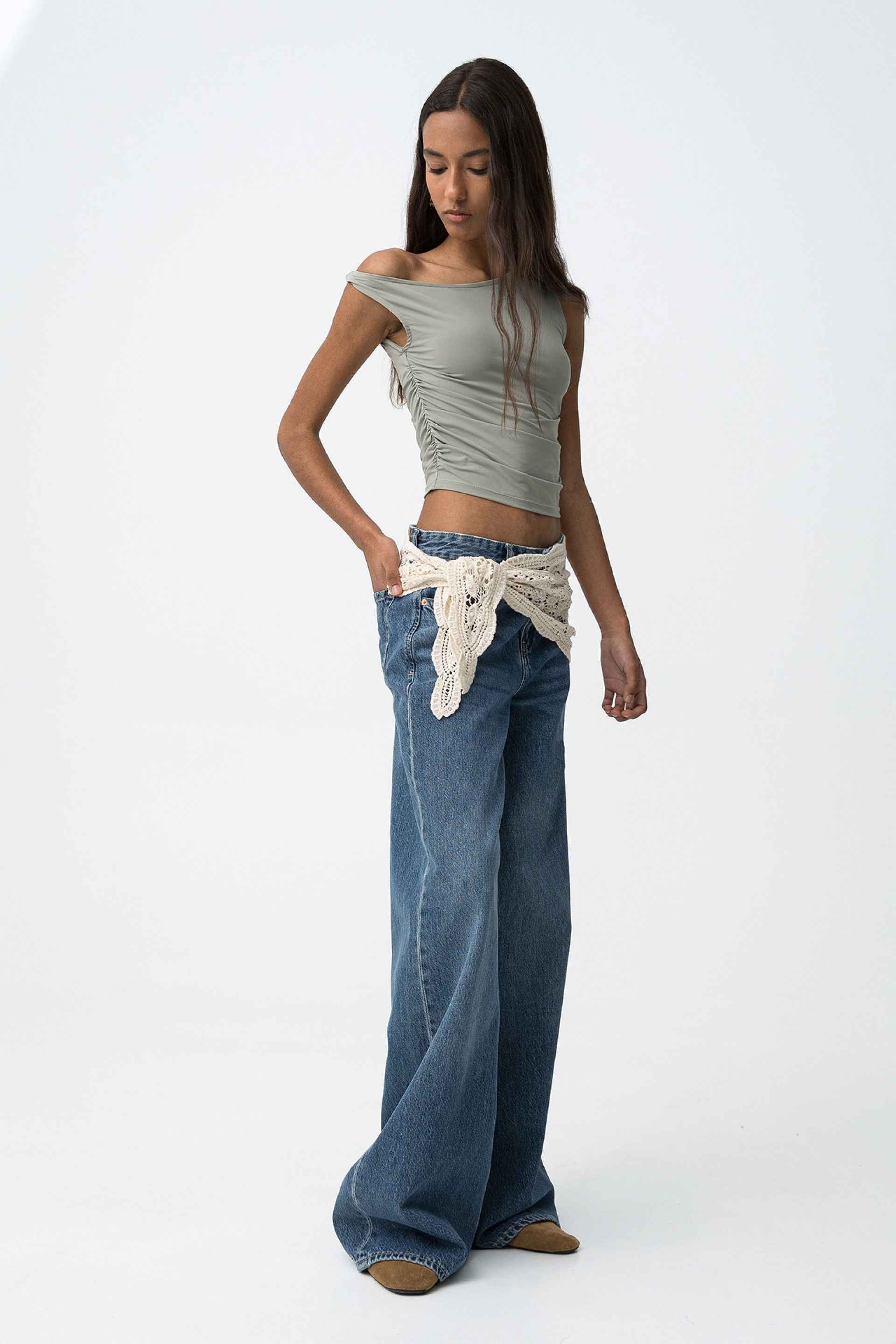 CHARLIE WIDE DARK BLUE JEANS