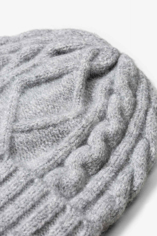 FLÄTAD DAMMÖSSA DITA