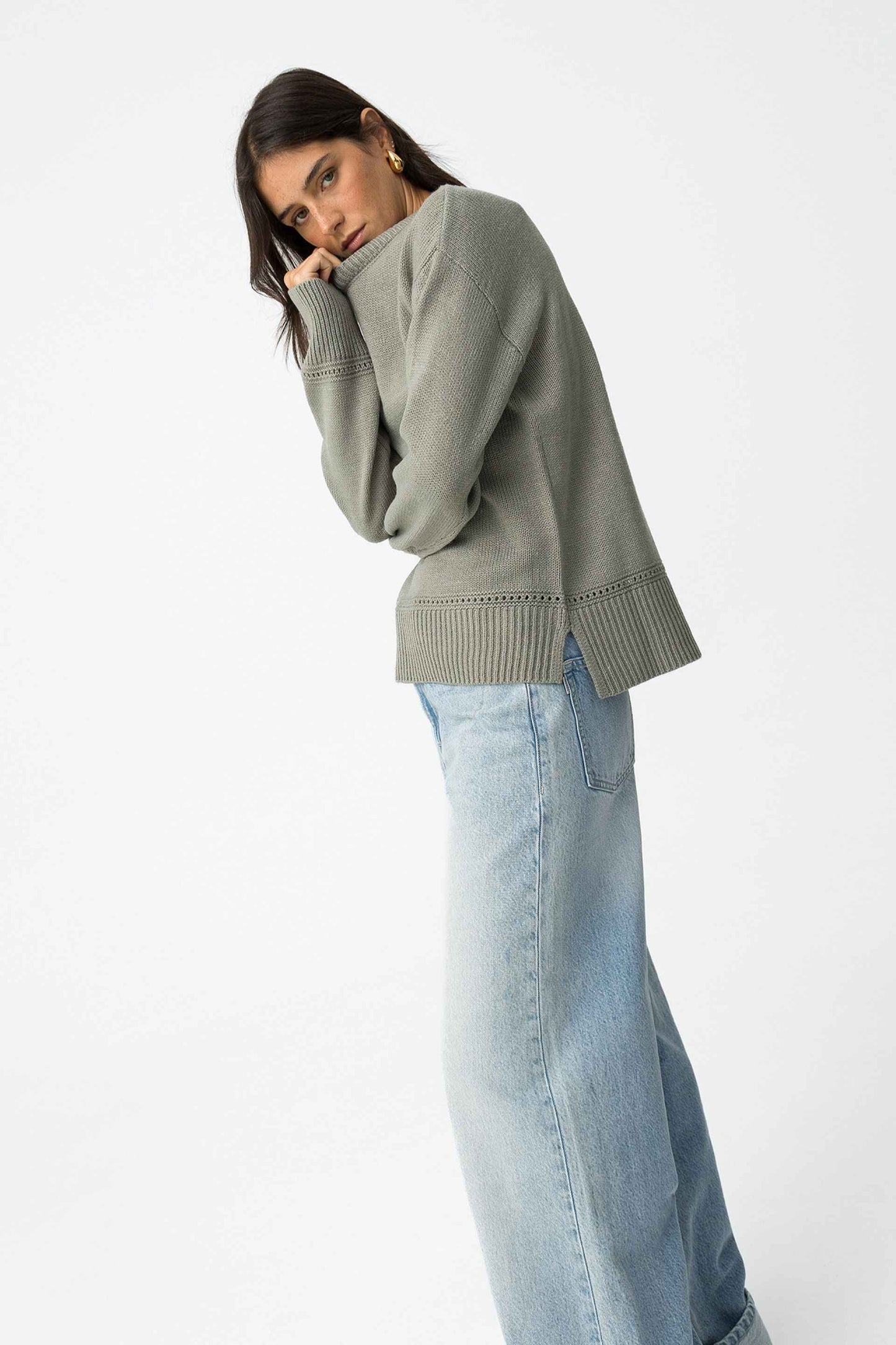 ETERNAL KNITTED SWEATER