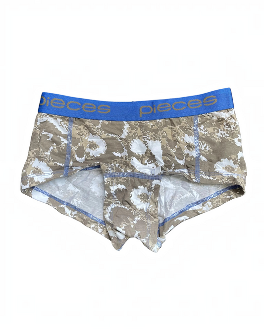 BEST CLOTHES Pieces grey patterned lady boxers with a blue elastic waistband featuring the brand logo