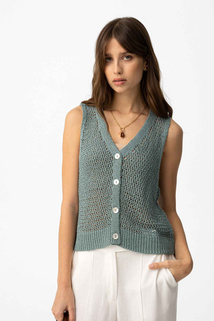 ISABELA VEST