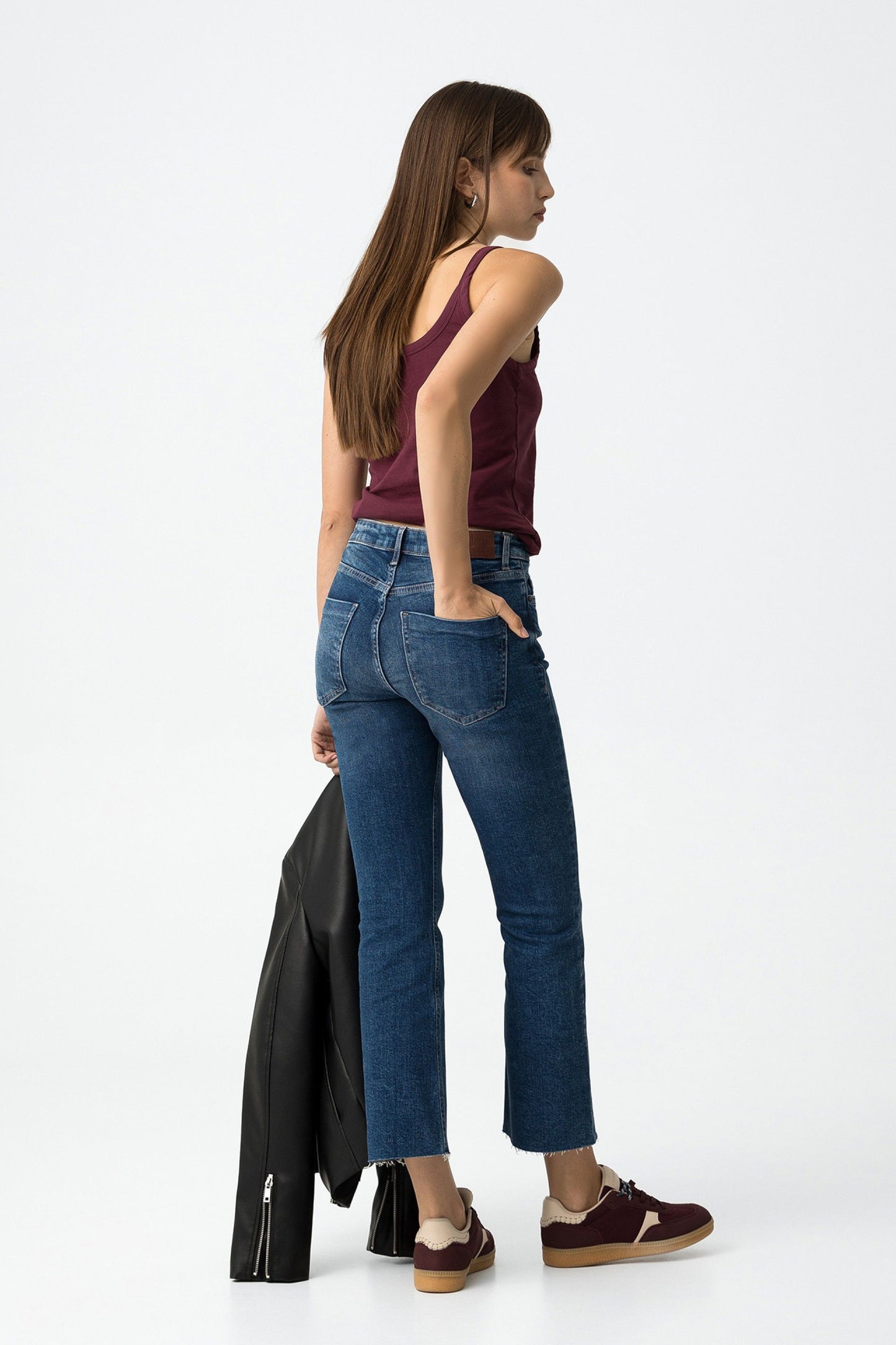 MEGAN 48 JEANS