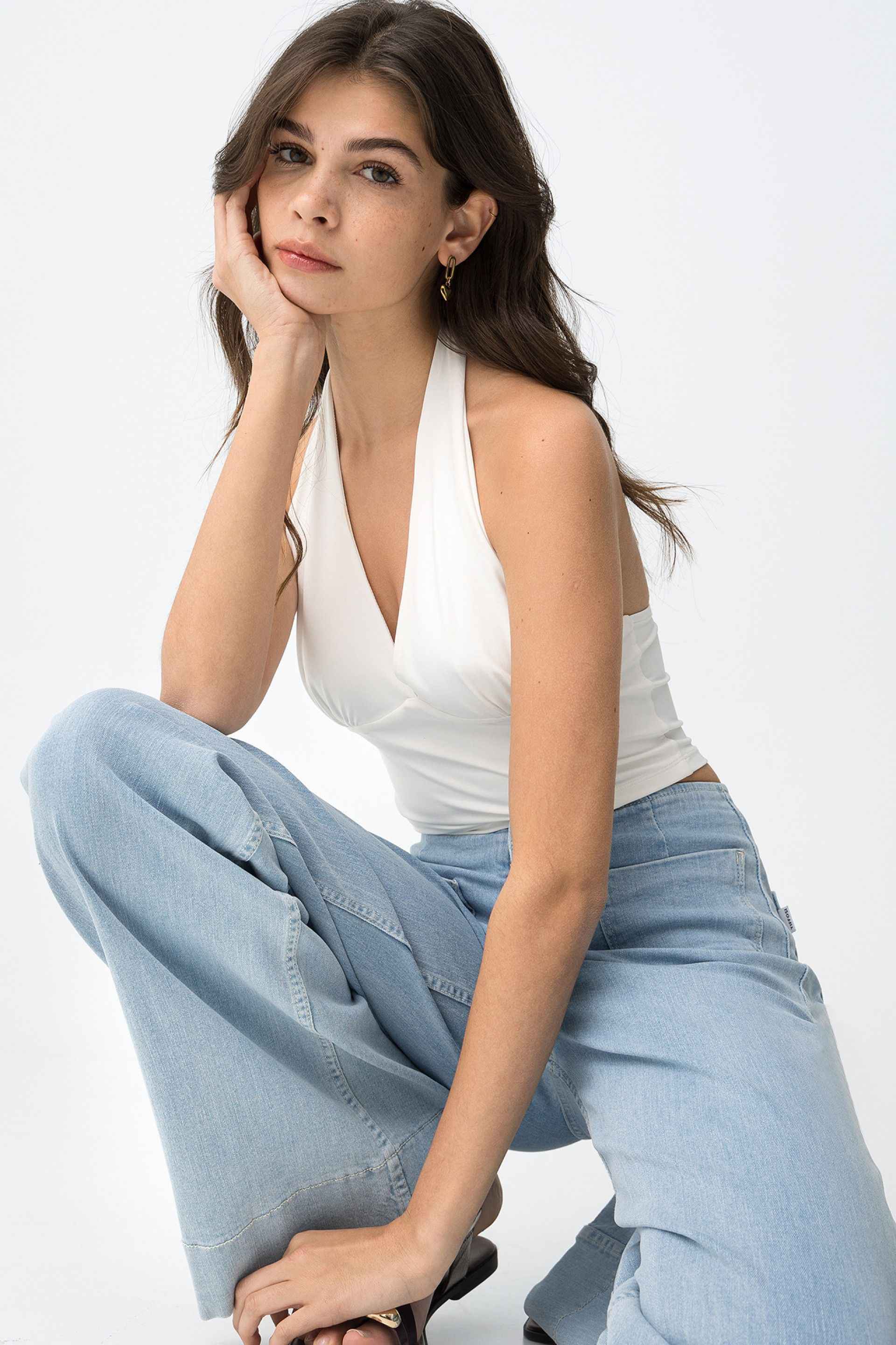 PIP WHITE HALTERNECK TOP