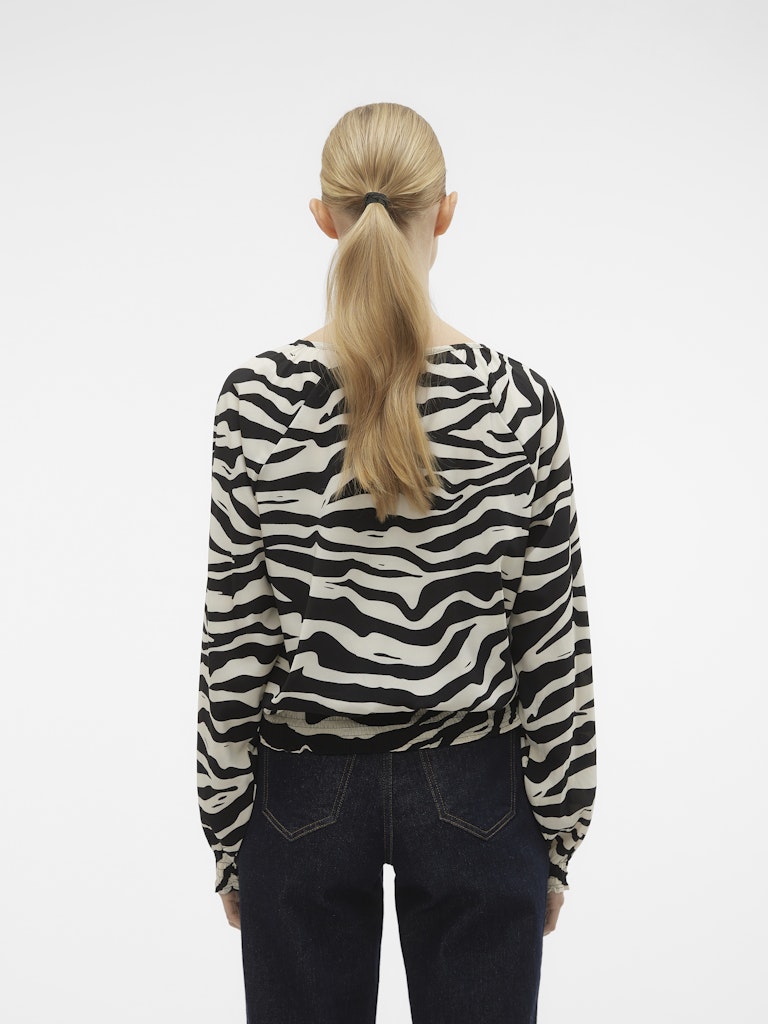 SHILAH NAJA LS KURZES TOP