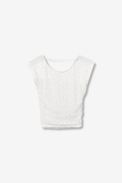 STRAWBERRY CROPPED LACE TOP