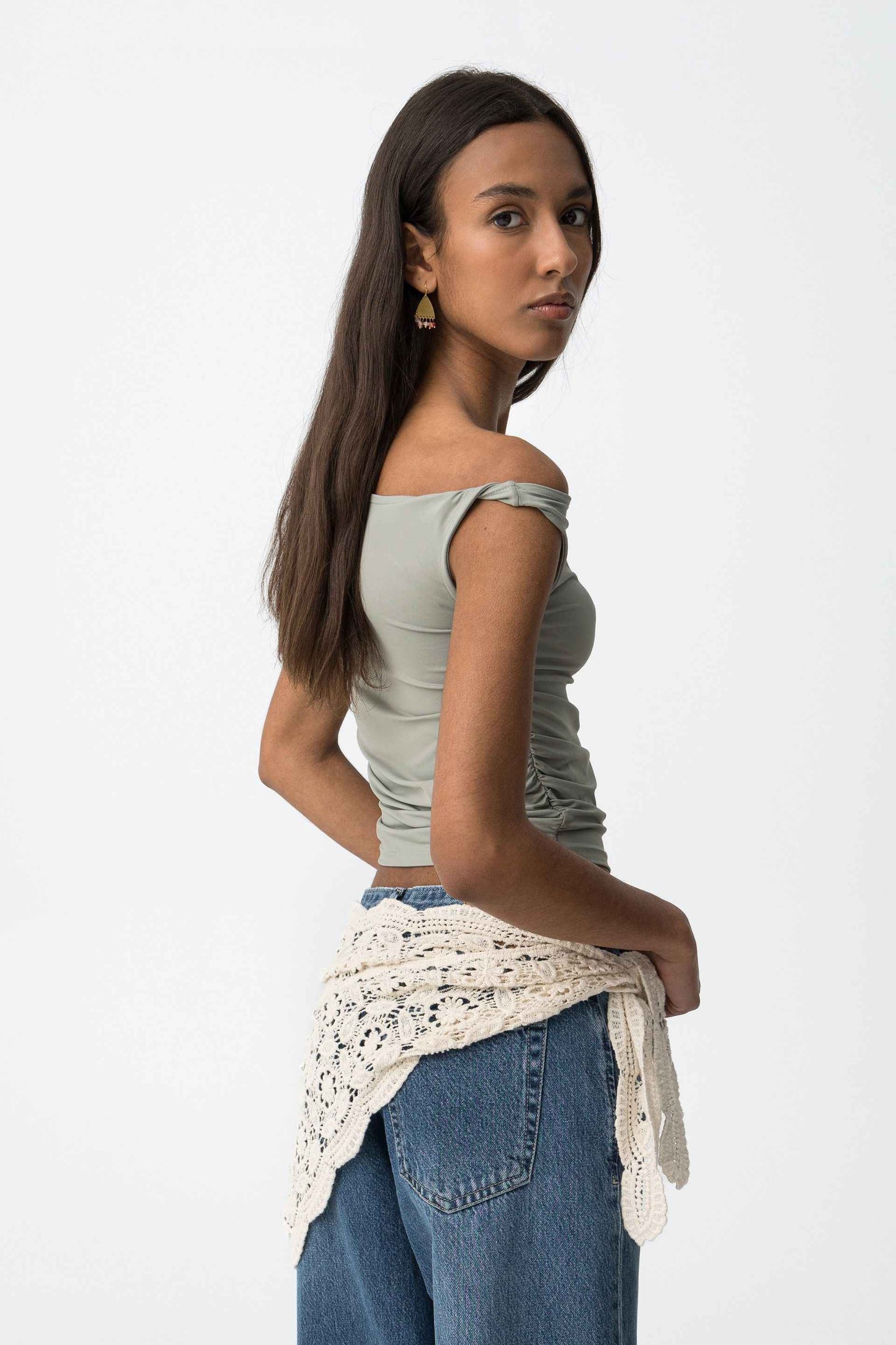 VIZELA OFF SHOULDER TOP