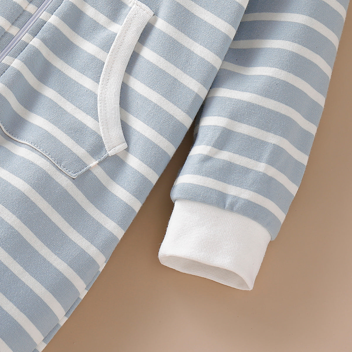 Pajamas BUSSTRECK – Soft and playful sleep set for active kids