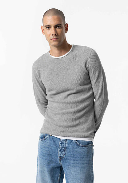 Sweater alabast.
