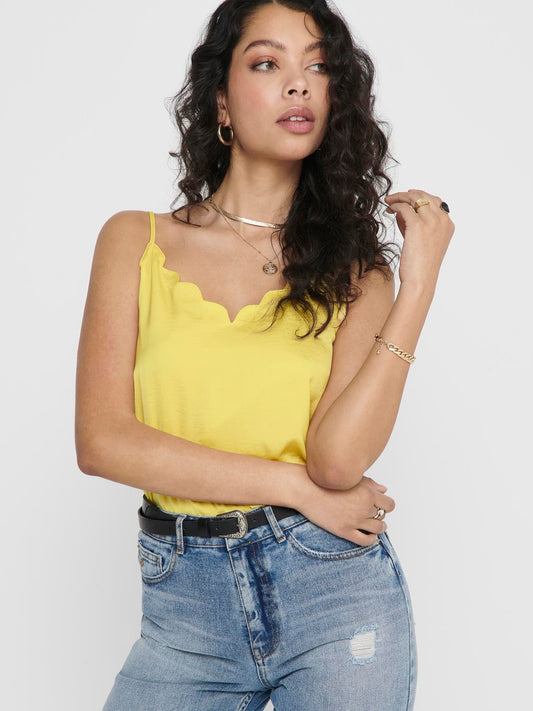 DEBBIE SINGLET - Best clothes.