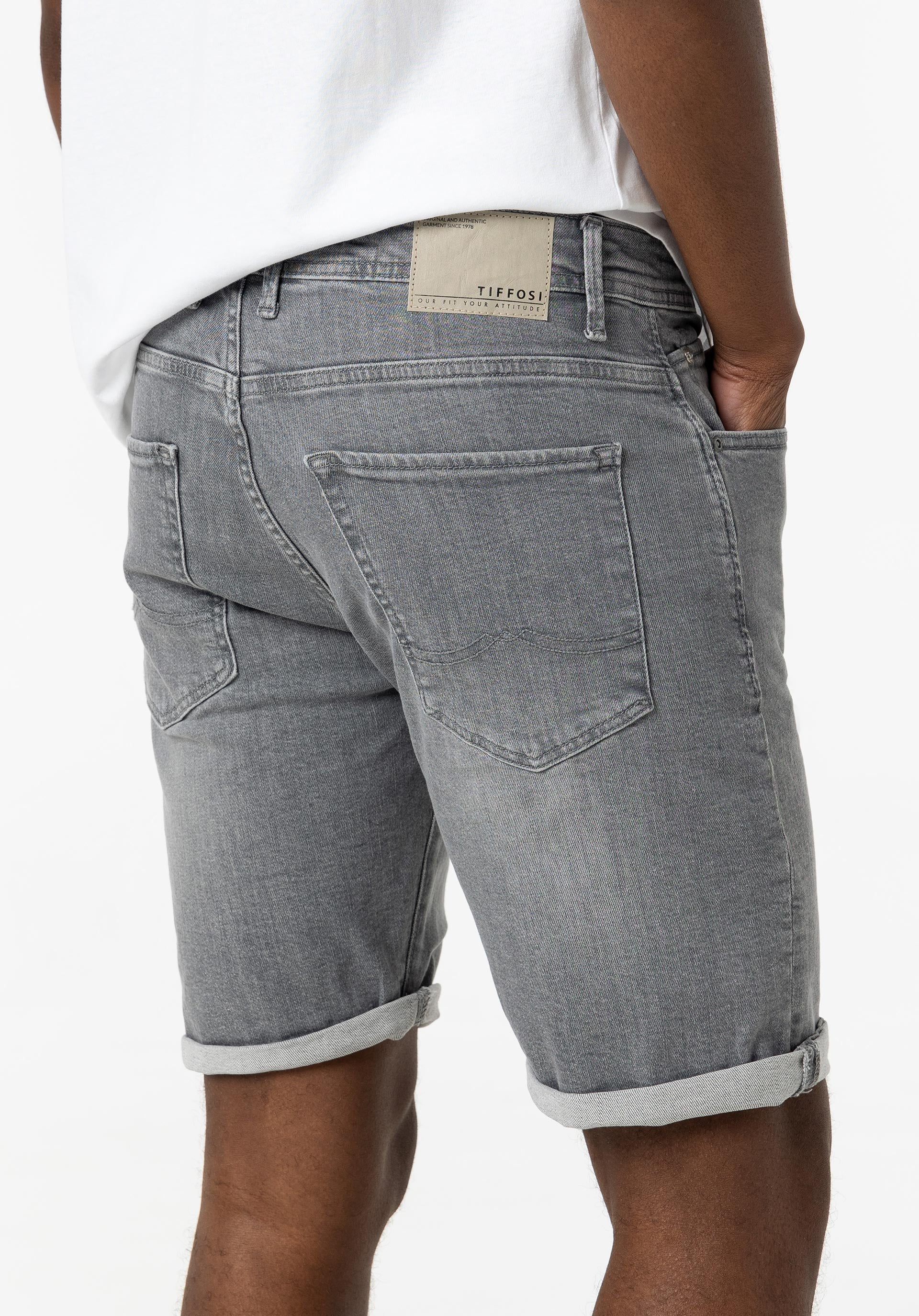 SHORT SLIM 45 - Best clothes.